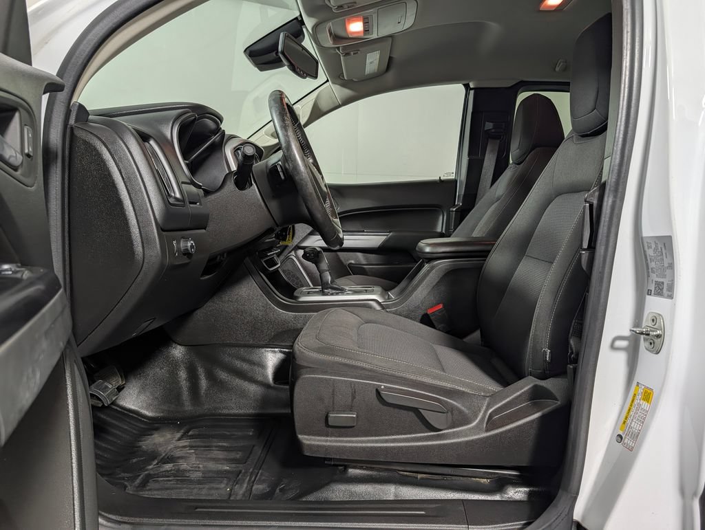 Used 2021 Chevrolet Colorado LT w/ Fleet Safety Package RWD image 10