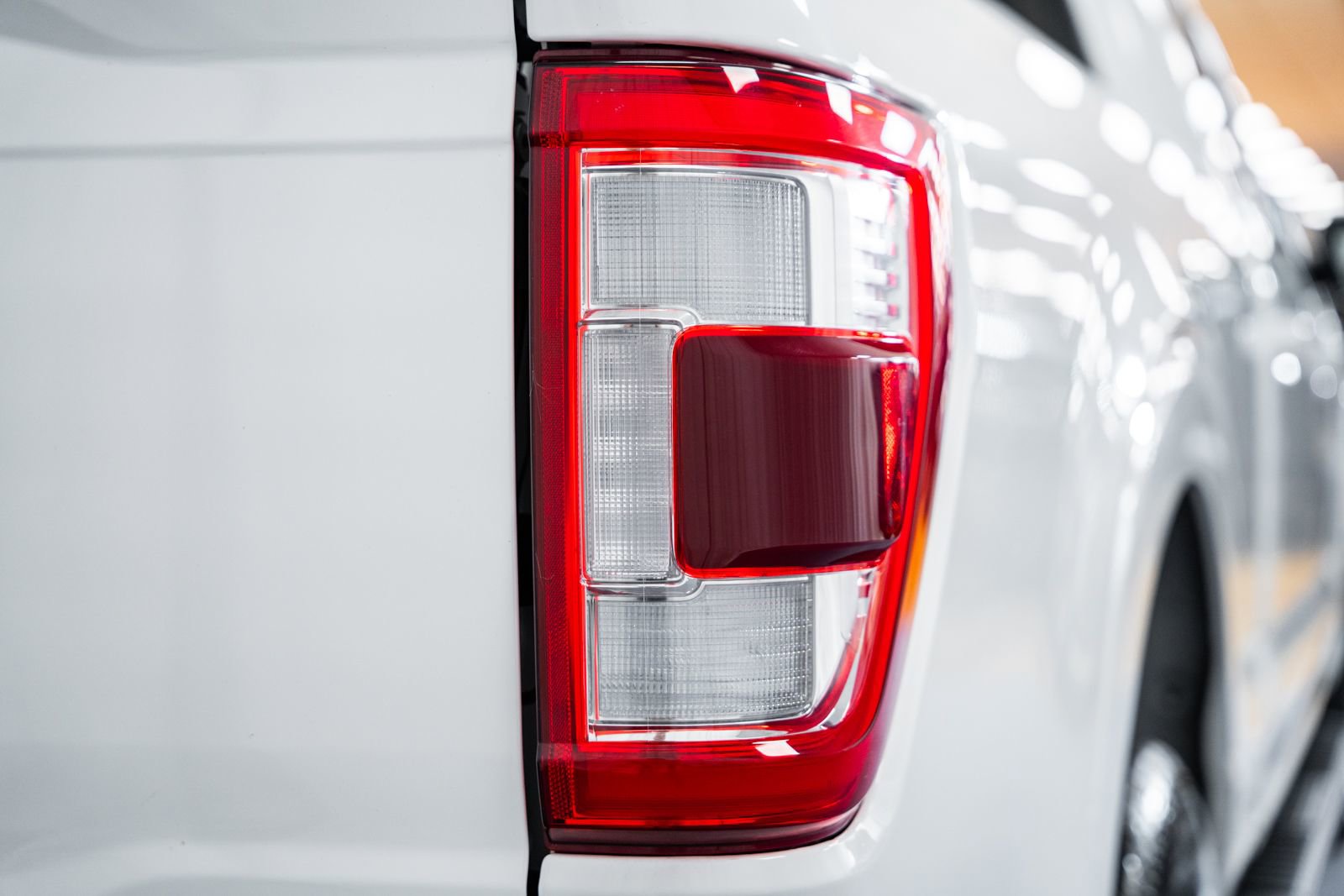 Certified 2023 Ford F150 Lariat w/ Equipment Group 502A High image 18