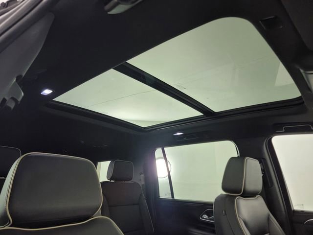 Used 2022 GMC Yukon XL SLT image 21