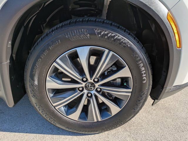 Used 2024 INFINITI QX60 Pure image 11