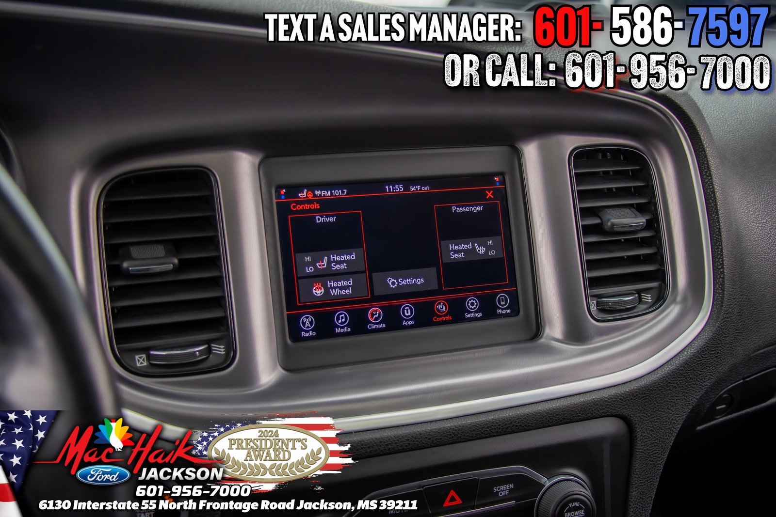 Used 2020 Dodge Charger SXT w/ Blacktop Package image 15