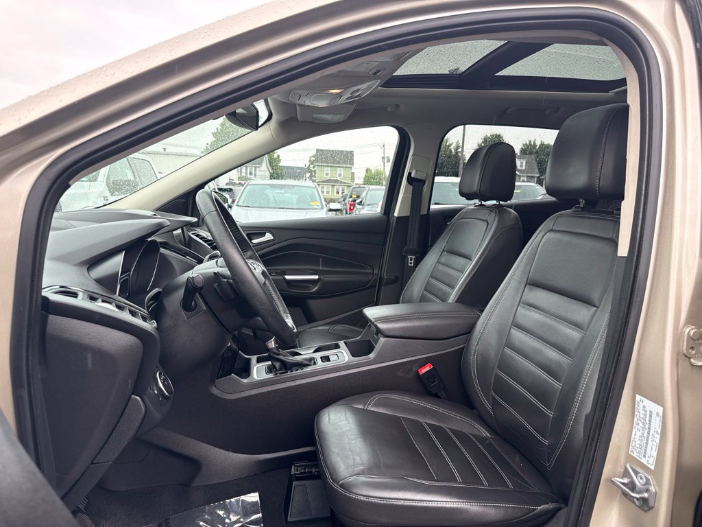 Certified 2017 Ford Escape Titanium AWD/4WD image 15