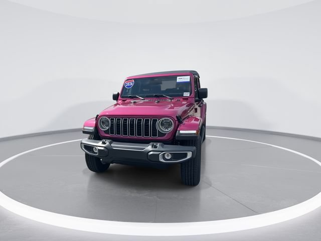 Used 2026 Jeep Wrangler Unlimited Sahara AWD/4WD image 2