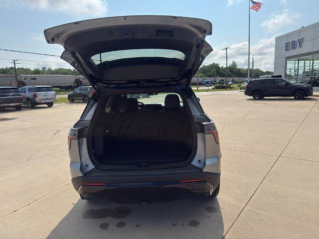 Used 2026 Chevrolet Equinox RS w/ LPO, Floor Liner Package AWD/4WD image 16