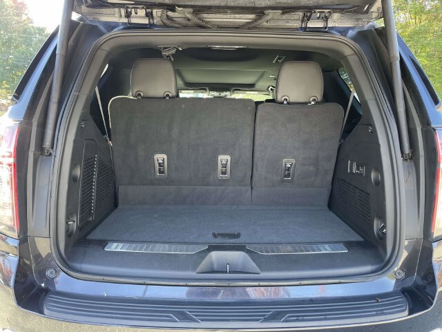 Used 2023 Chevrolet Tahoe Premier w/ Premium Package 2 AWD/4WD image 13