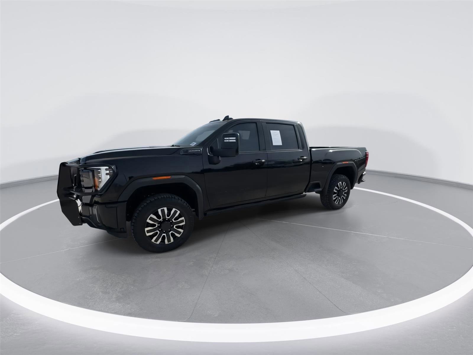 Used 2024 GMC Sierra 2500 Denali Ultimate image 9
