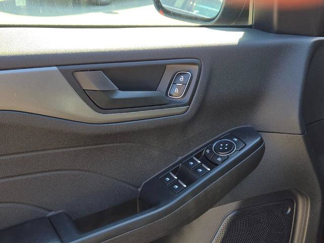 Certified 2023 Ford Escape Active AWD/4WD image 21