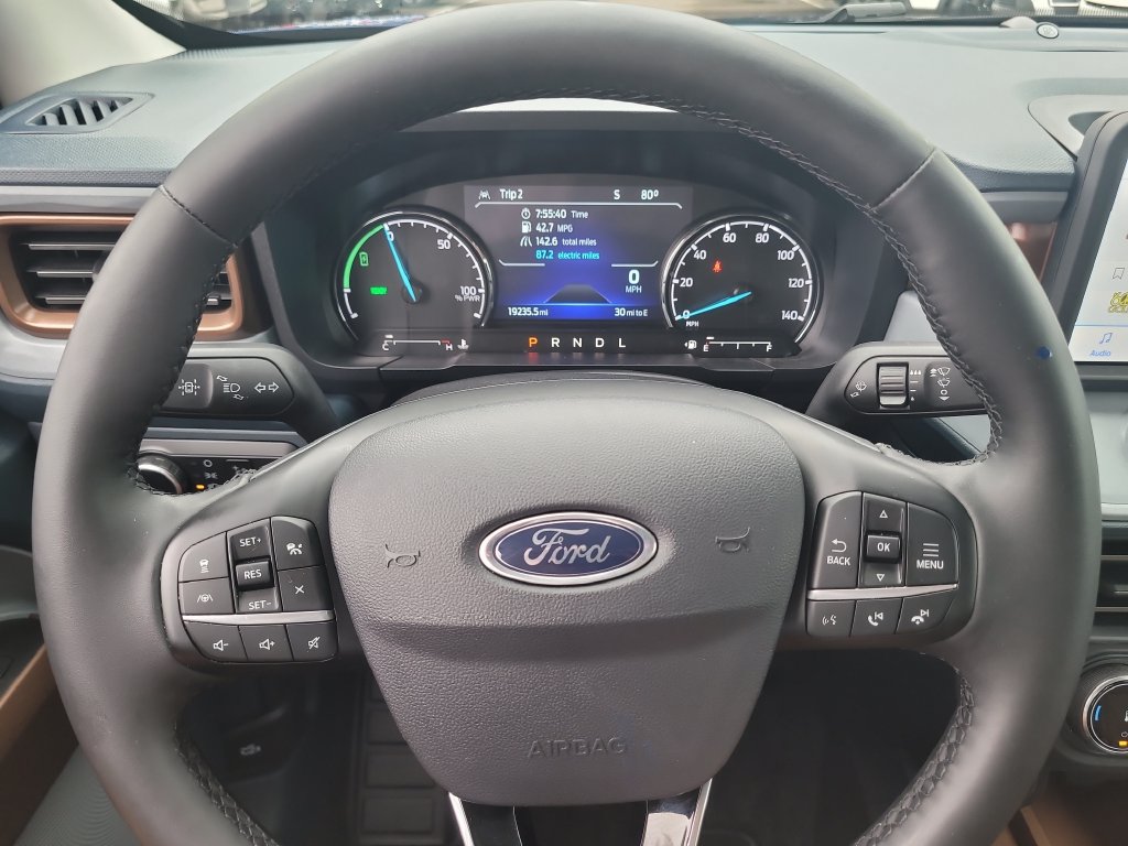 Certified 2024 Ford Maverick Lariat FWD image 28
