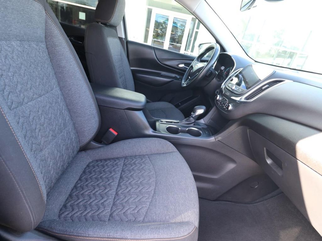 Used 2024 Chevrolet Equinox LT image 16