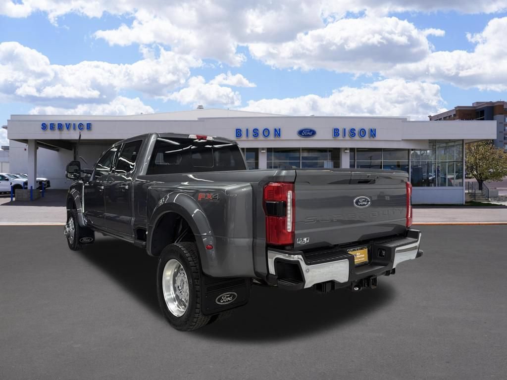 Certified 2024 Ford F450 Lariat w/ Lariat Ultimate Package AWD/4WD image 5