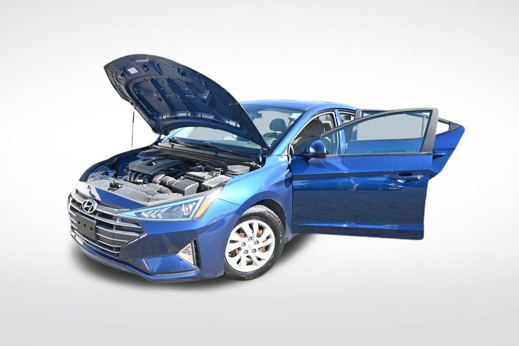 Used 2020 Hyundai Elantra SE FWD image 16