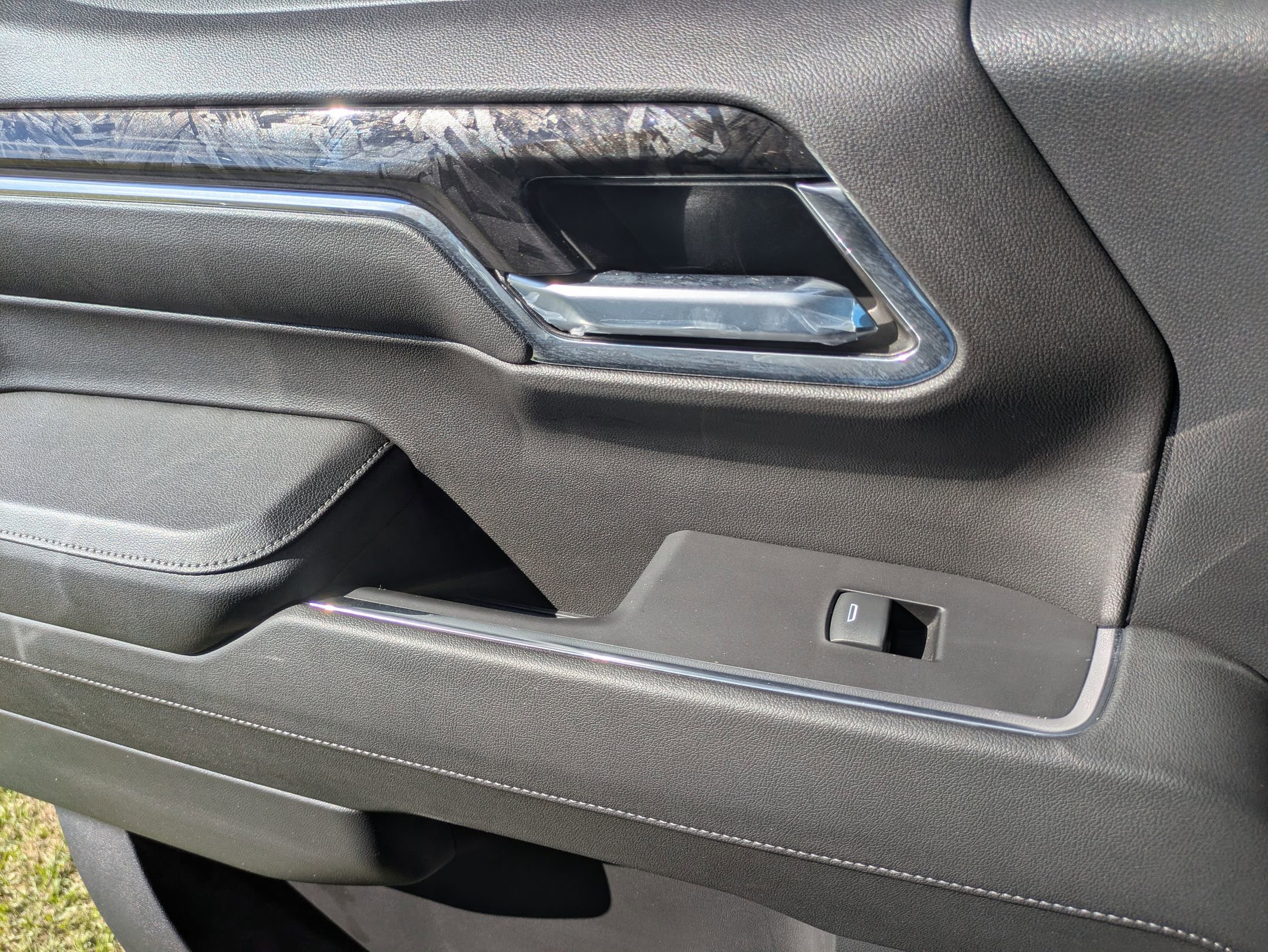 Used 2023 Chevrolet Silverado 1500 RST w/ Convenience Package II image 14