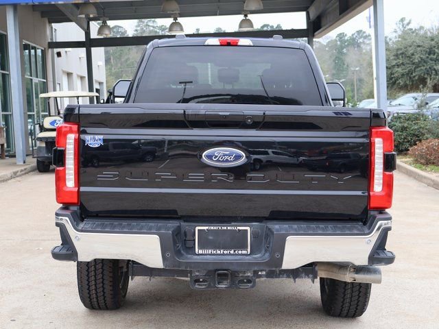 Certified 2025 Ford F350 Lariat w/ Chrome Package image 4