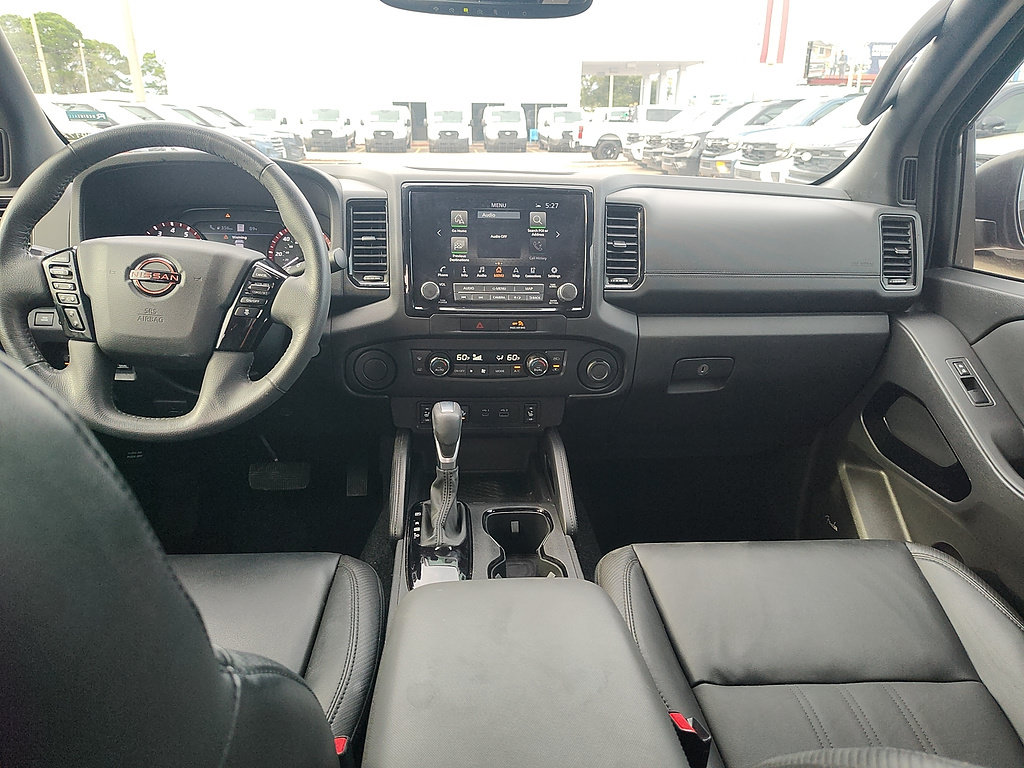 Used 2022 Nissan Frontier Pro-X w/ Pro-X Premium Package RWD image 31