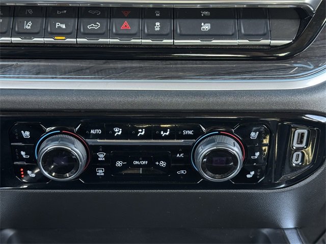 Used 2025 Chevrolet Silverado 3500 LTZ w/ LTZ Plus Package image 22