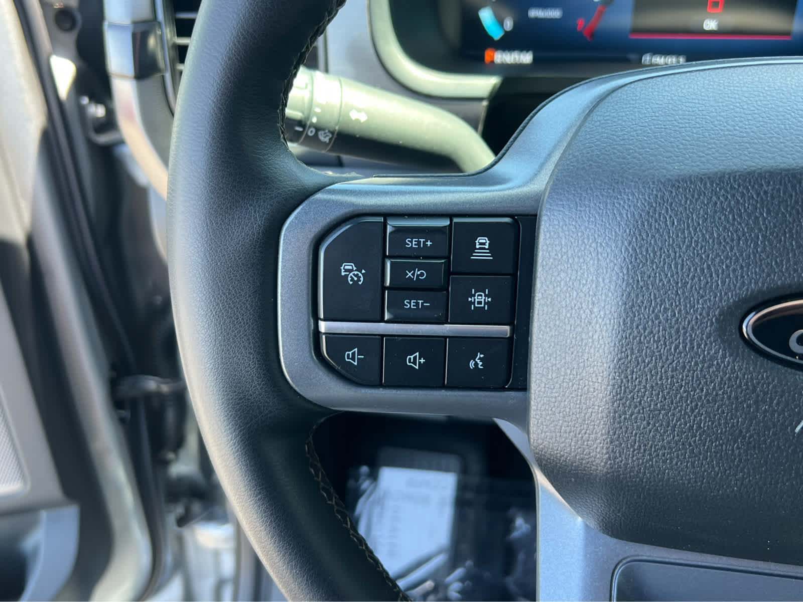 Certified 2025 Ford F150 Lariat AWD/4WD image 35