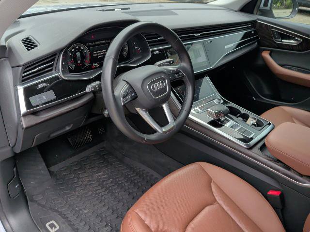 Used 2022 Audi Q8 Premium Plus AWD/4WD image 26