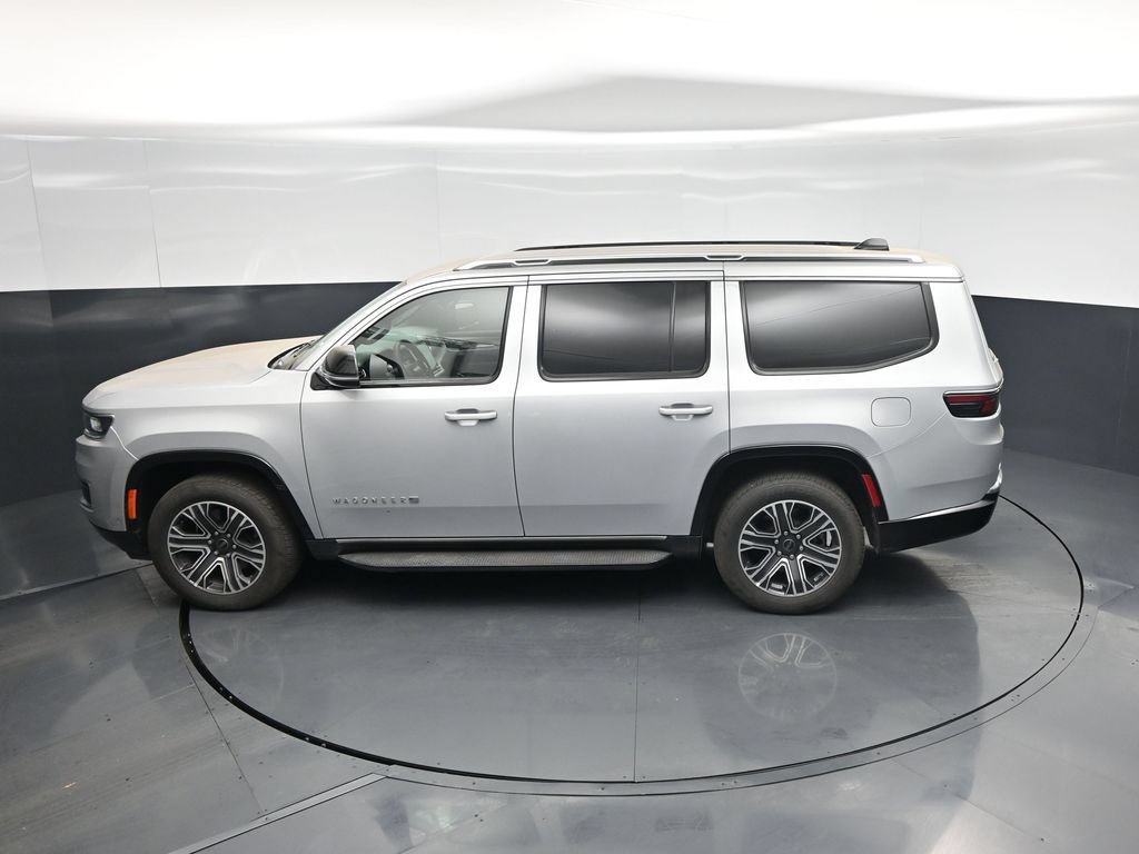 Used 2025 Jeep Wagoneer Series II AWD/4WD image 46