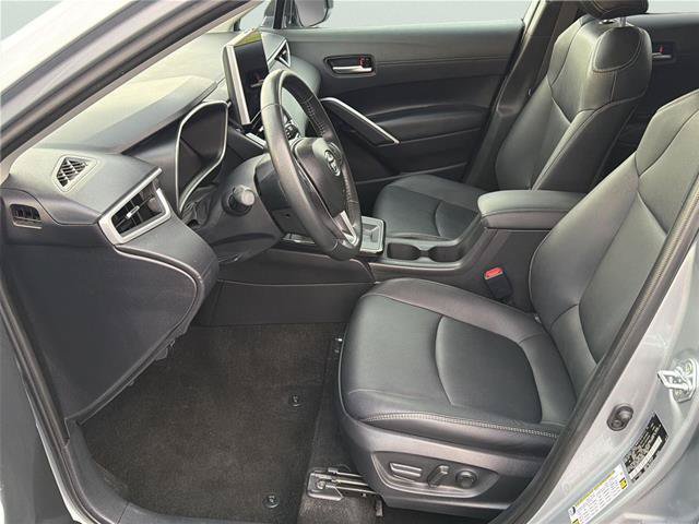 Used 2026 Toyota Corolla Cross XLE FWD image 11