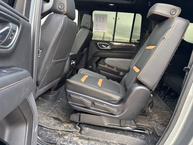 Used 2024 GMC Yukon XL AT4 w/ AT4 Premium Plus Package image 15