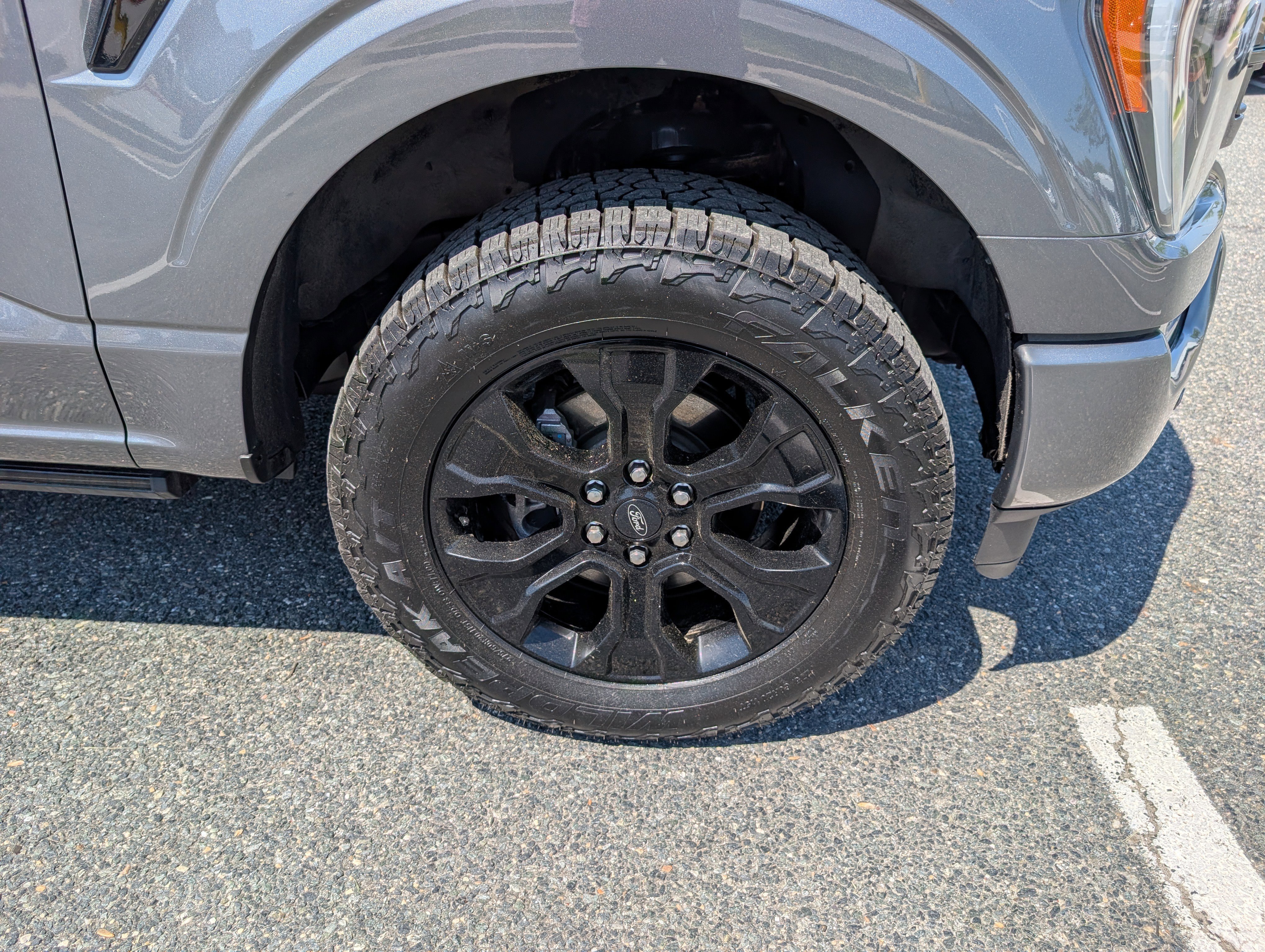 Certified 2022 Ford F150 Lariat w/ Equipment Group 502A High image 9