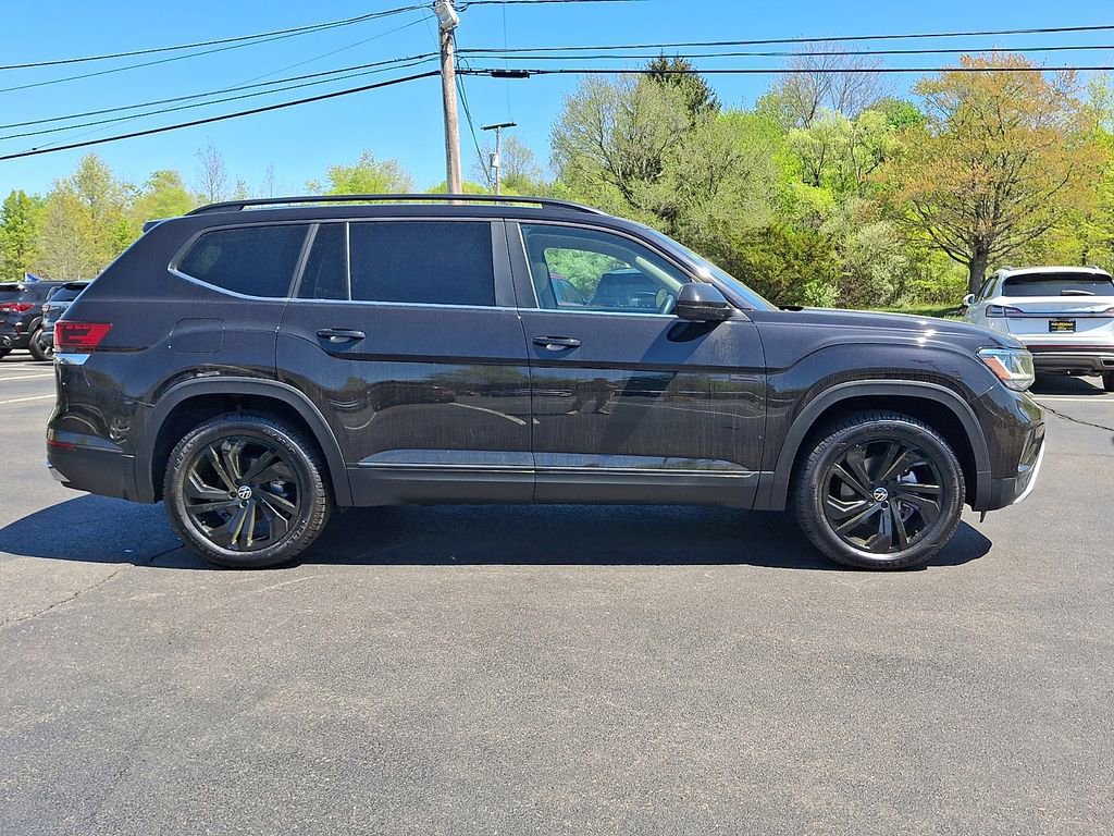 Used 2022 Volkswagen Atlas SE AWD/4WD image 6