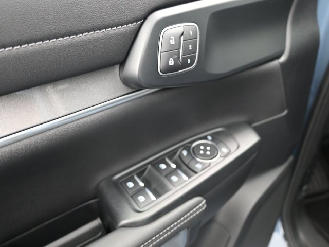 Certified 2024 Ford Ranger Lariat w/ FX4 Off-Road Package AWD/4WD image 8