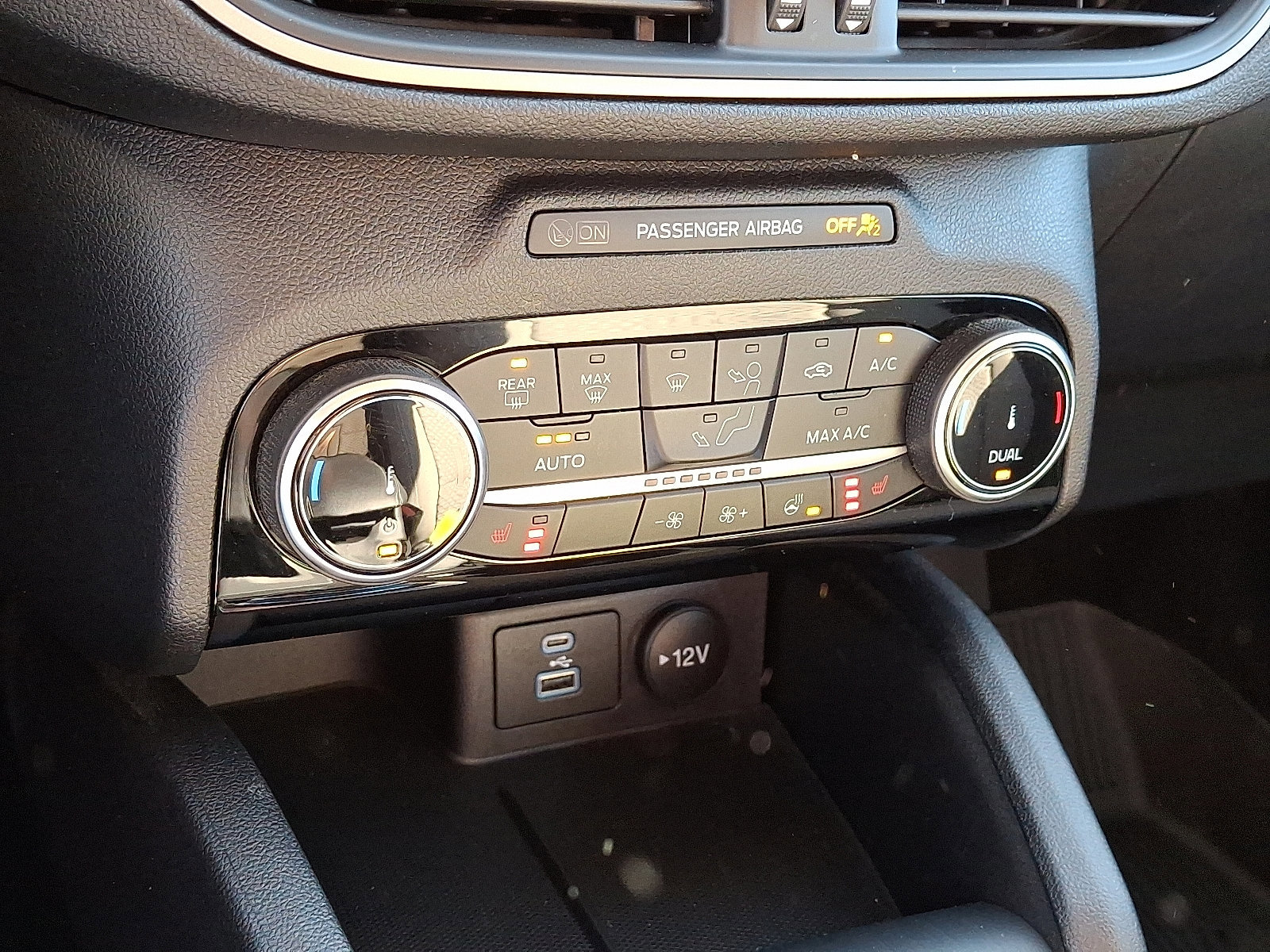 Certified 2022 Ford Escape SE w/ Convenience Package image 18