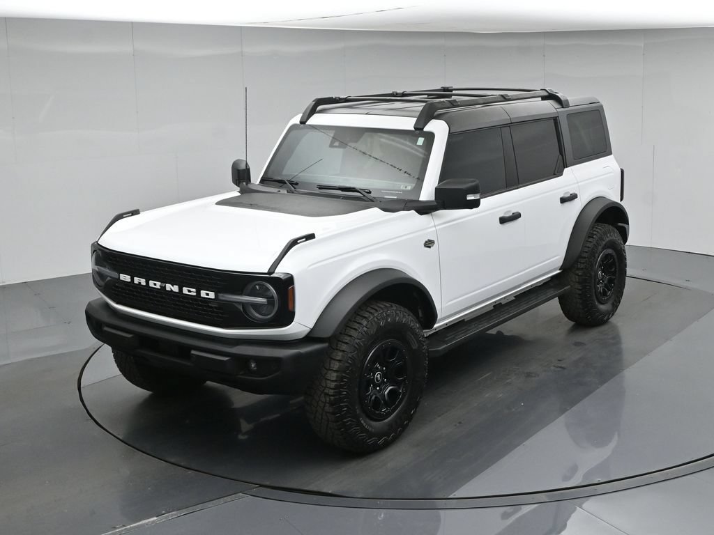 Certified 2022 Ford Bronco Wildtrak AWD/4WD image 39