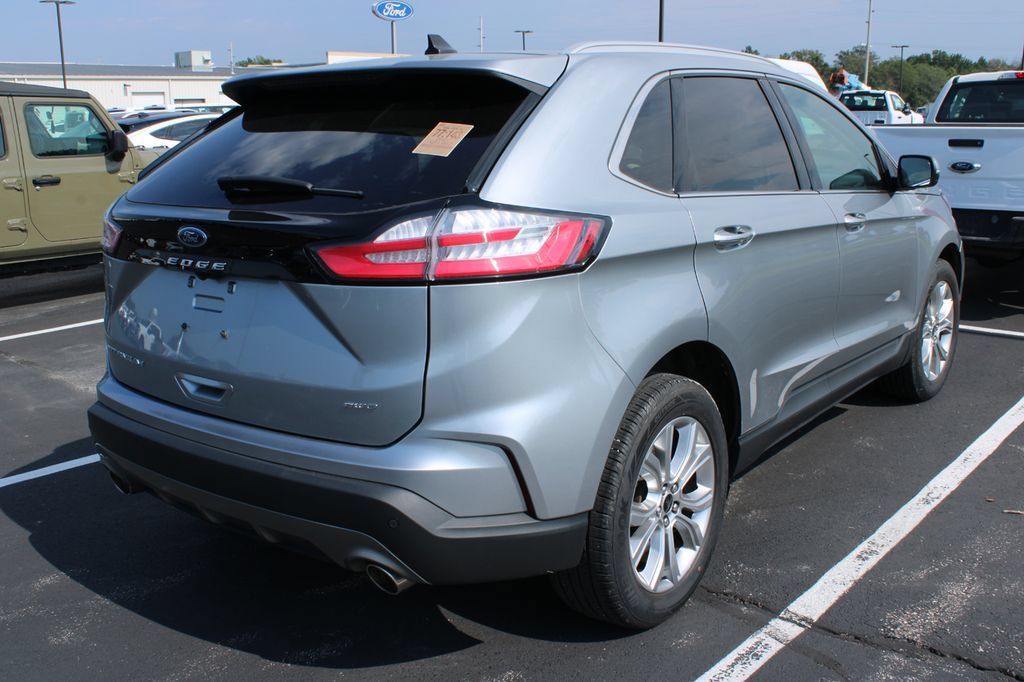 Certified 2024 Ford Edge Titanium AWD/4WD image 5