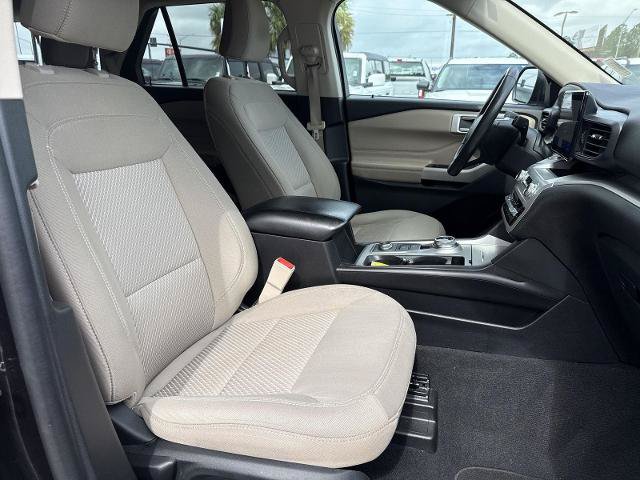 Certified 2022 Ford Explorer XLT AWD/4WD image 17