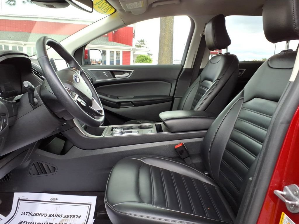 Certified 2024 Ford Edge SEL AWD/4WD image 12