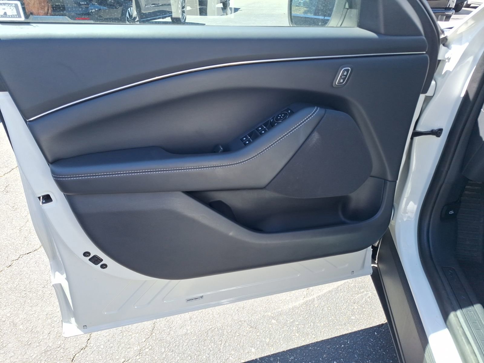 Certified 2023 Ford Mustang Mach-E Select RWD image 11