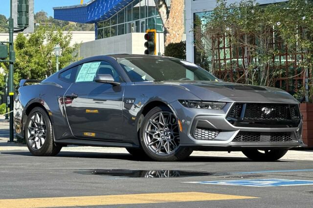 Certified 2026 Ford Mustang GT Premium w/ GT Performance Package RWD image 2