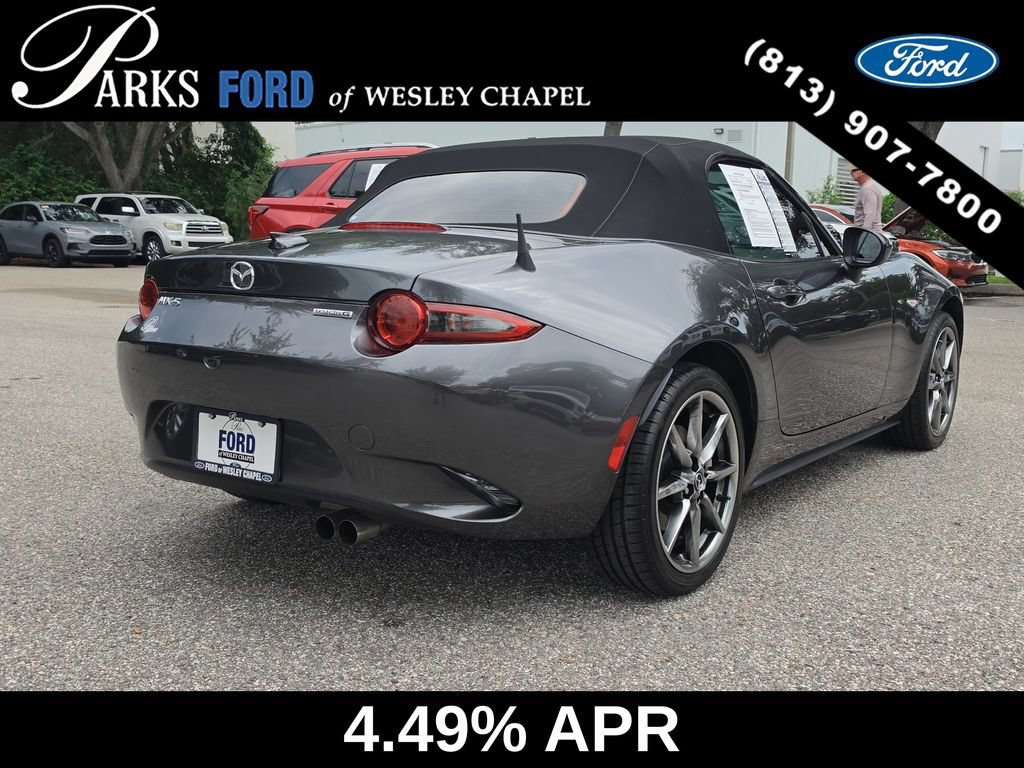 Used 2022 MAZDA MX-5 Miata Grand Touring RWD image 5