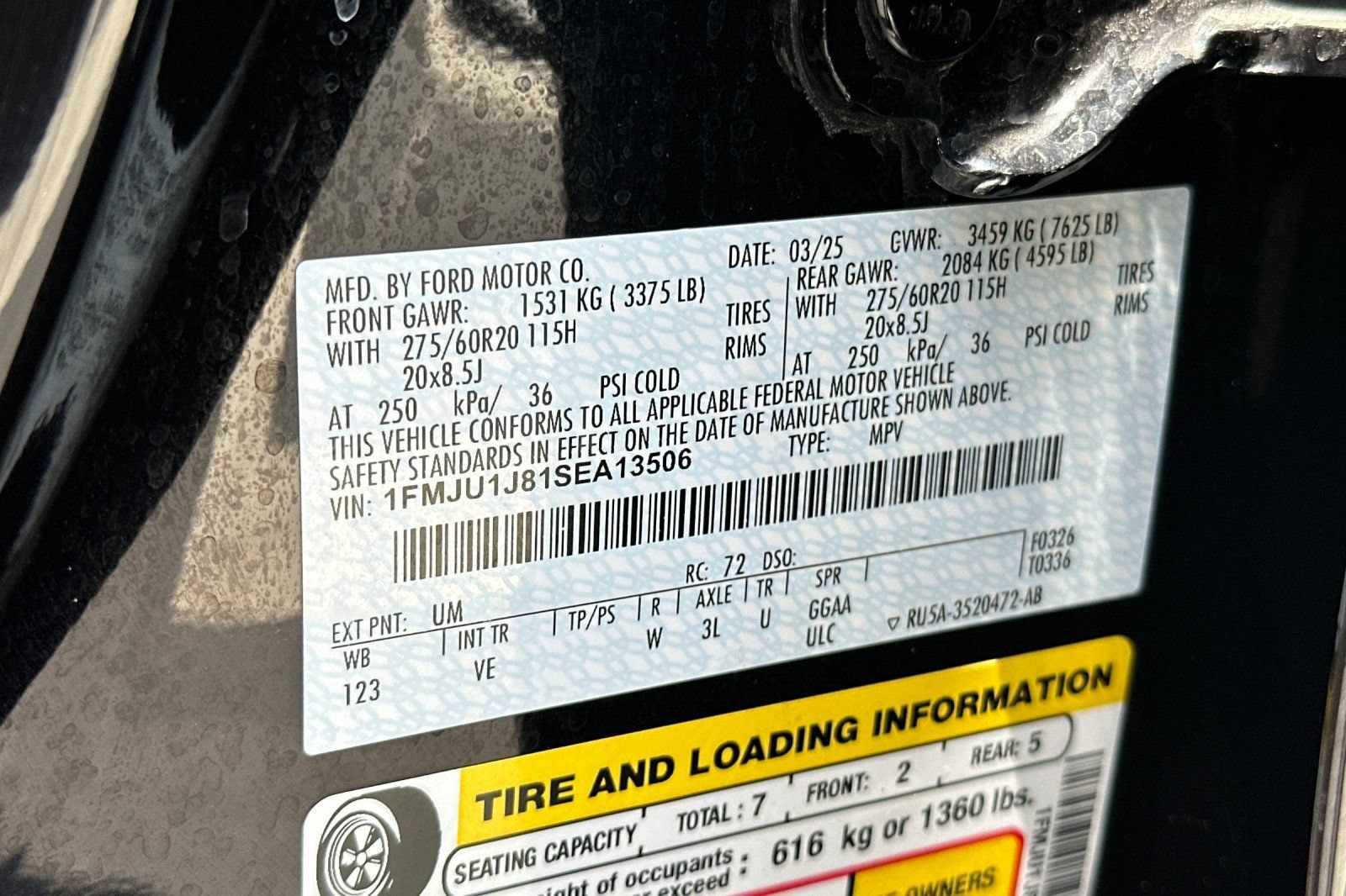 Certified 2025 Ford Expedition Active AWD/4WD image 30