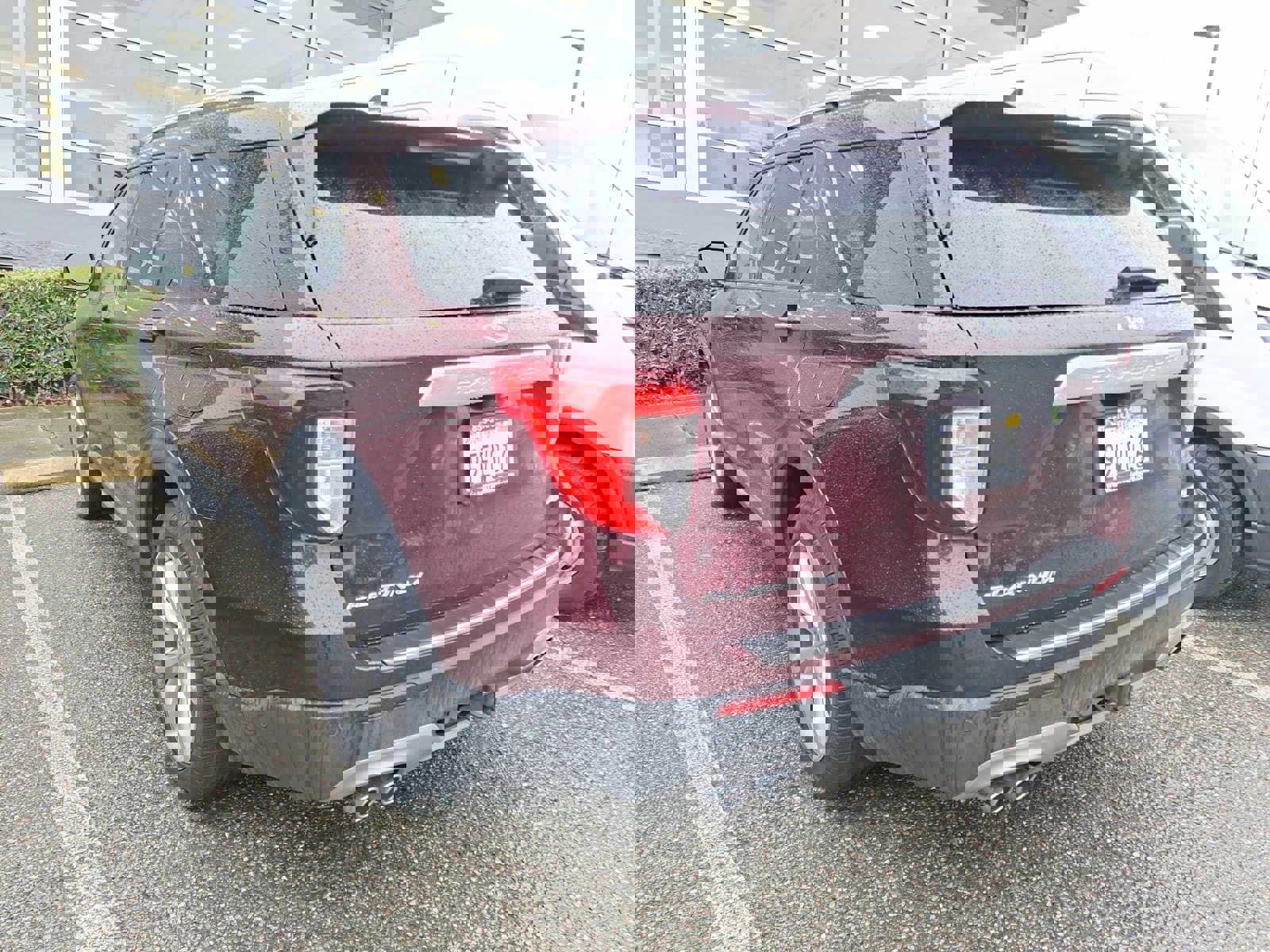 Certified 2022 Ford Explorer Platinum w/ Equipment Group 601A image 4