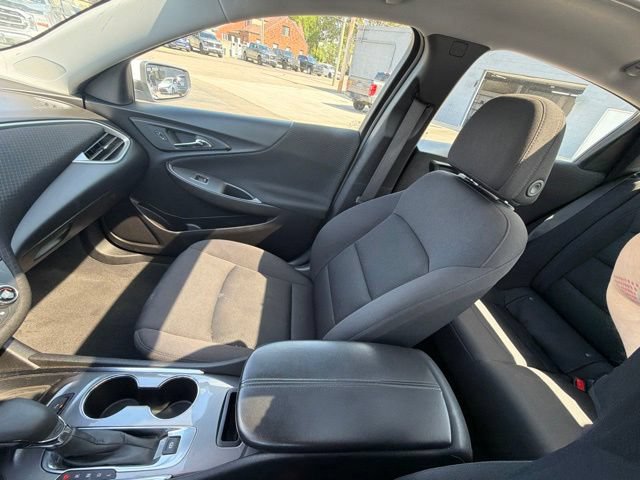Used 2024 Chevrolet Malibu LT FWD image 27