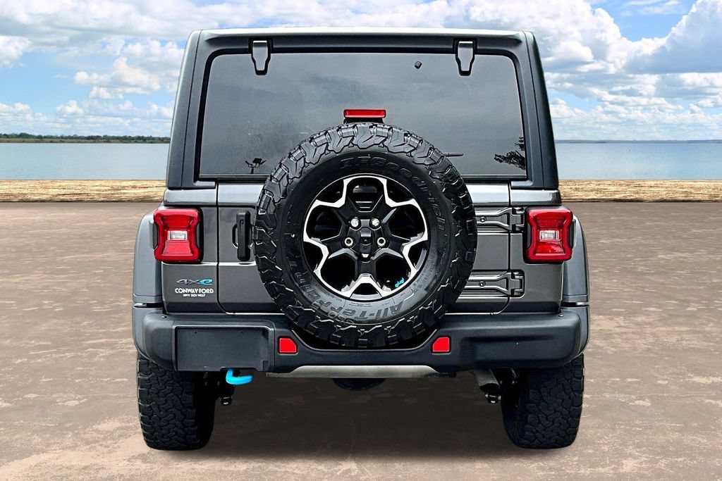 Used 2022 Jeep Wrangler Unlimited Rubicon 4xe w/ Steel Bumper Group AWD/4WD image 7