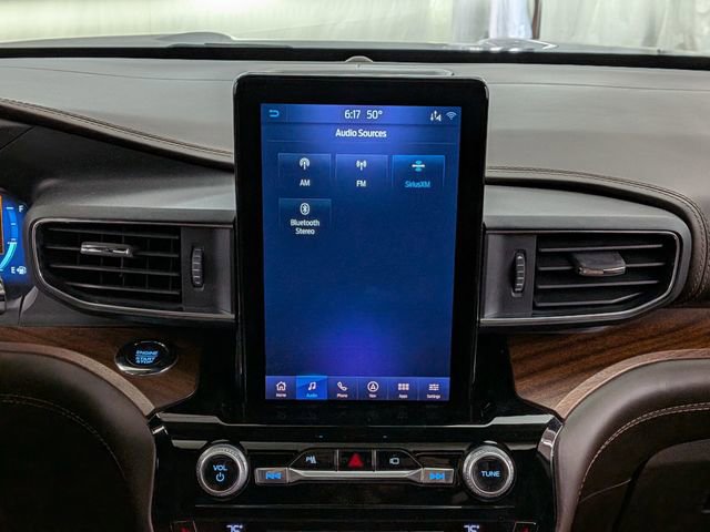 Certified 2021 Ford Explorer King Ranch w/ Premium Technology Package image 31