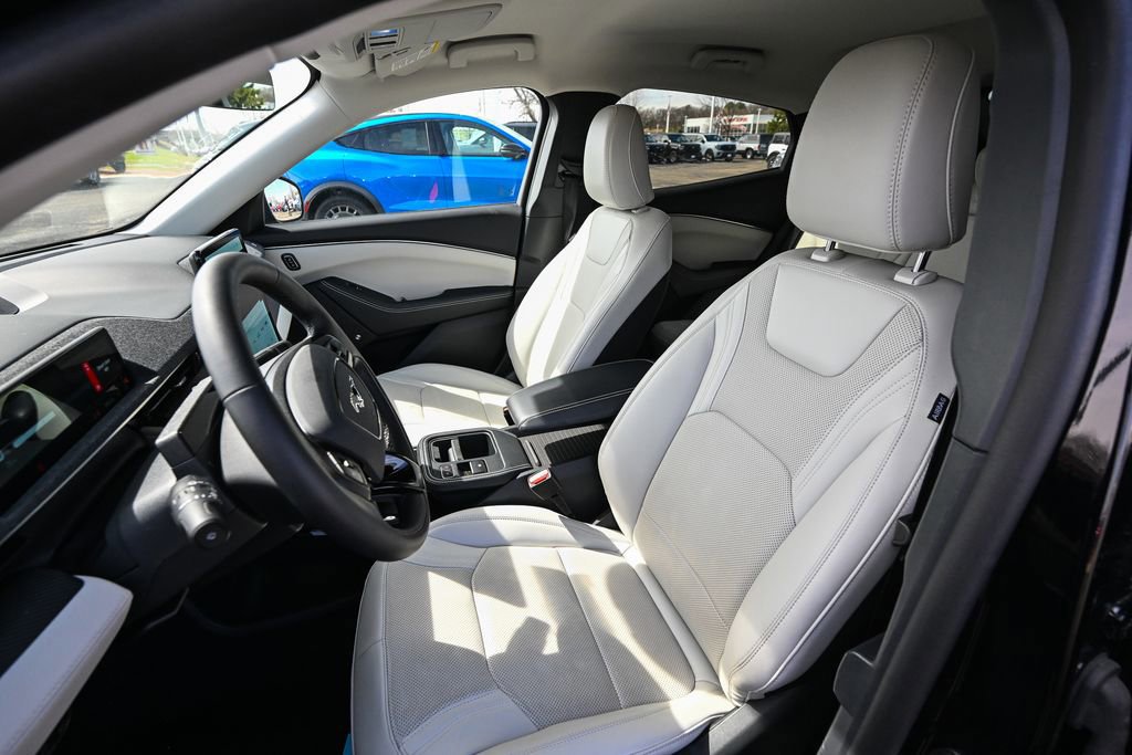 Certified 2025 Ford Mustang Mach-E Premium AWD/4WD image 23
