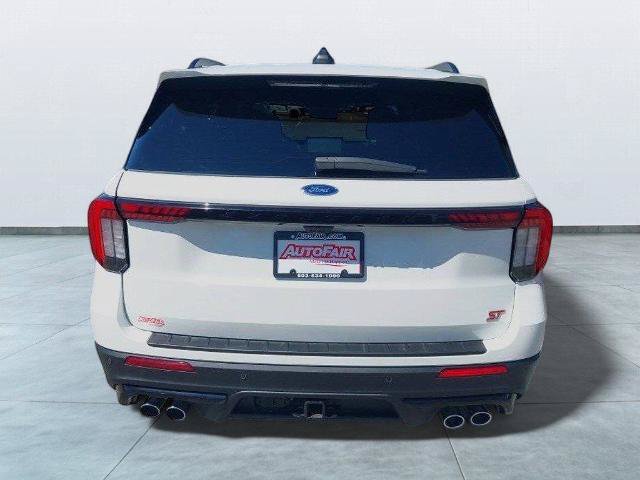 Certified 2025 Ford Explorer ST AWD/4WD image 6