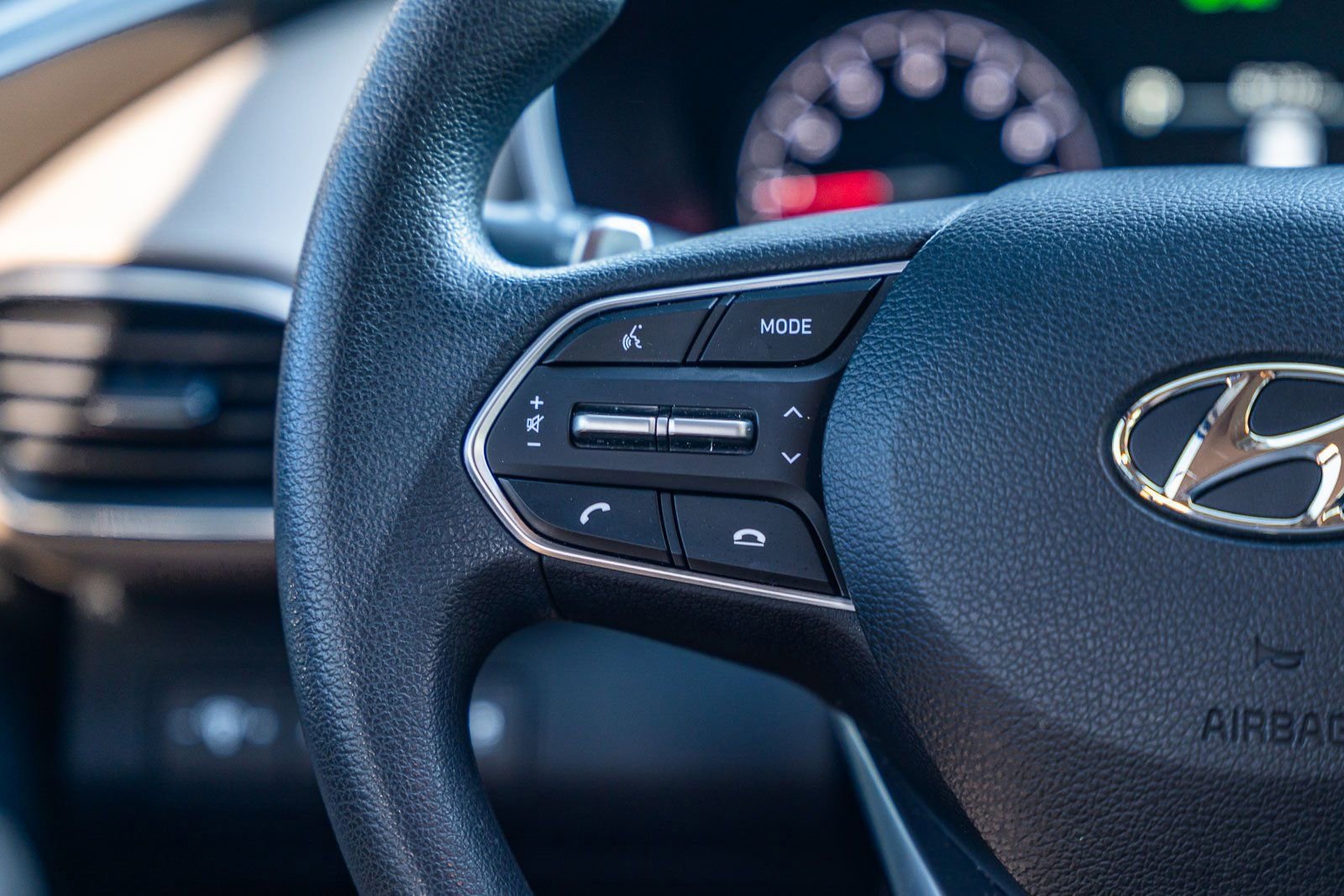 Used 2022 Hyundai Santa Fe SEL image 26