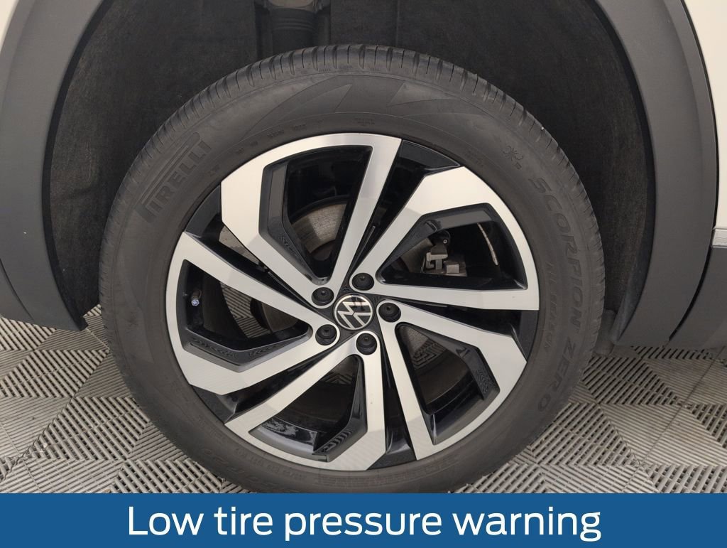 Used 2023 Volkswagen Atlas SEL image 21