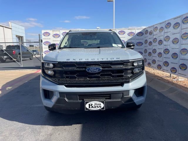 Certified 2025 Ford Expedition Active image 6