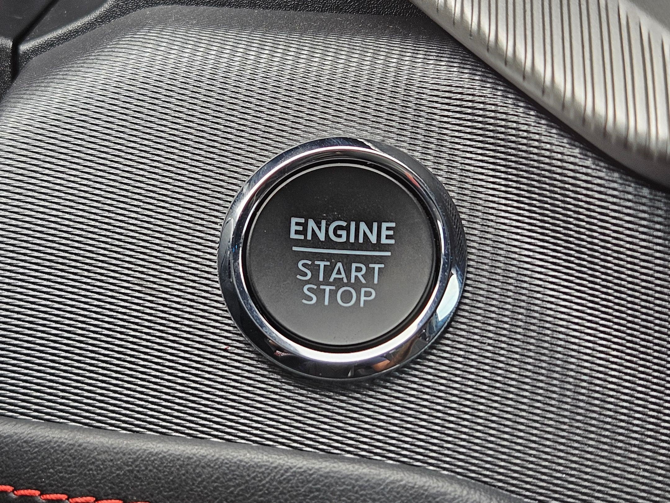 Certified 2025 Ford Explorer ST RWD image 23