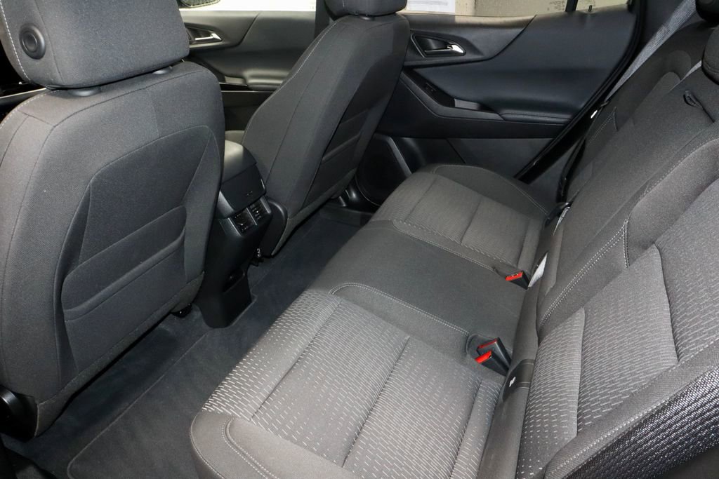 Used 2025 Chevrolet Equinox LT AWD/4WD image 20