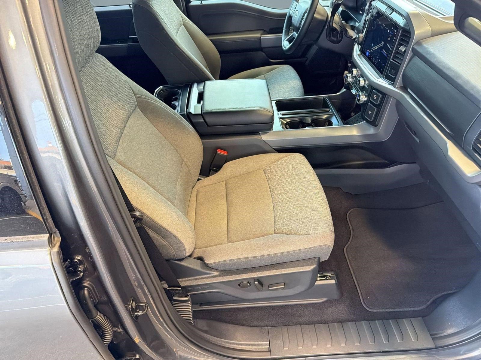 Certified 2025 Ford F150 XLT w/ Equipment Group 302A MID image 30