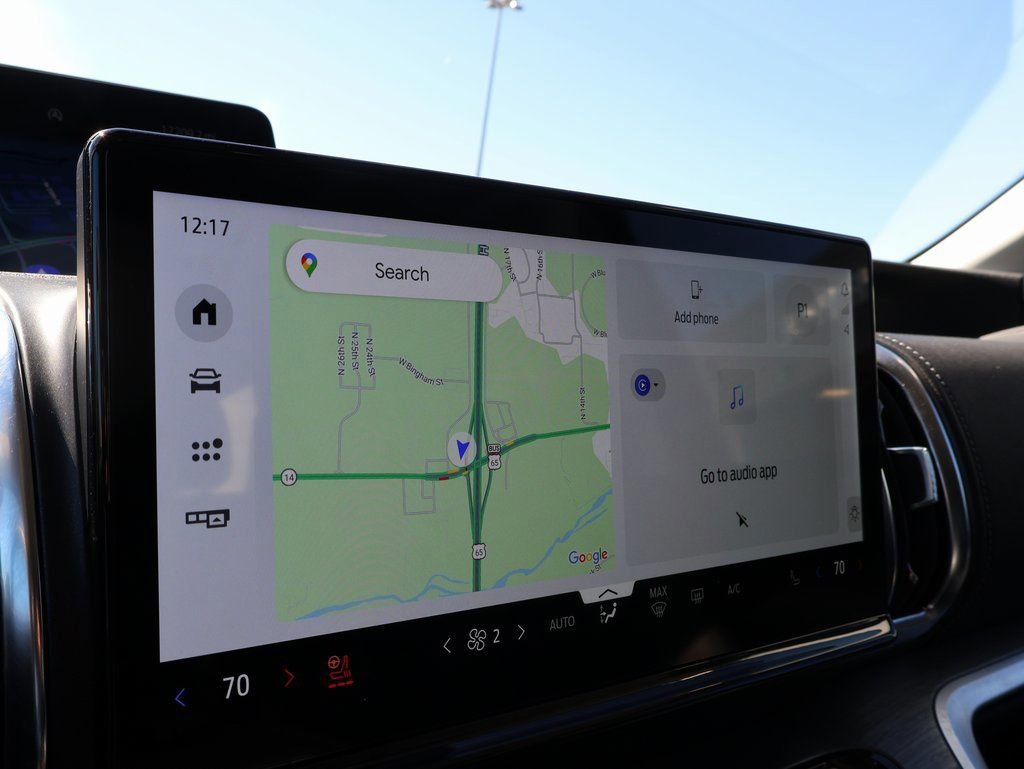 Certified 2025 Ford Expedition Max Platinum image 36