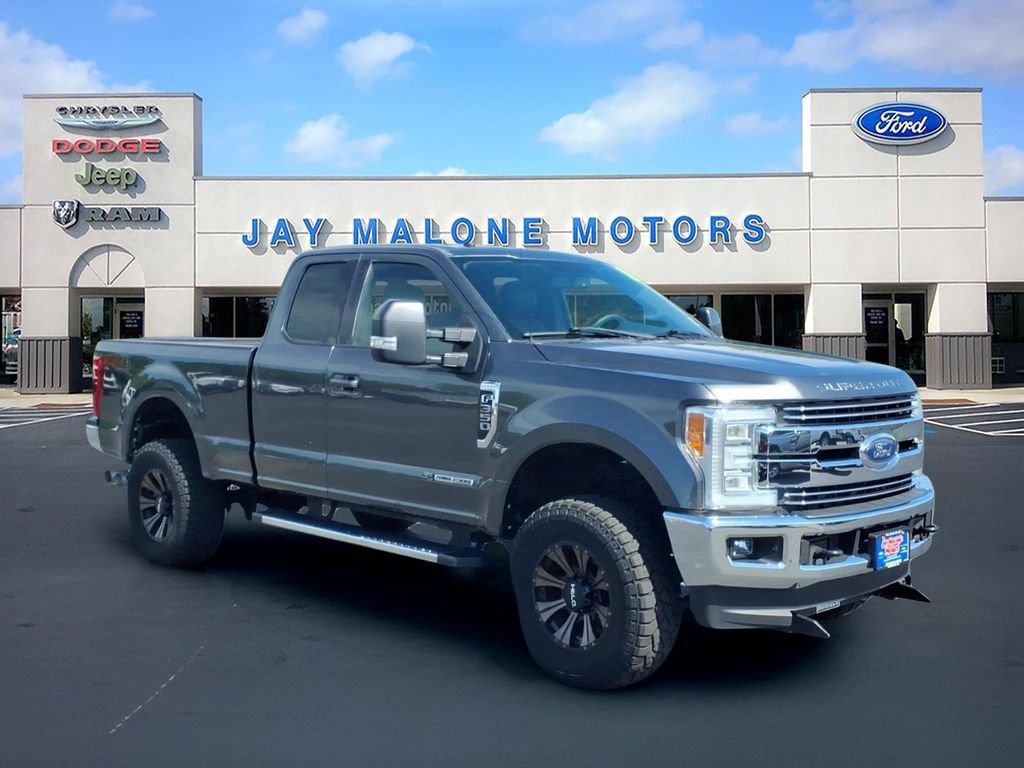 Certified 2018 Ford F350 Lariat w/ FX4 4x4 Off Road Package image 9